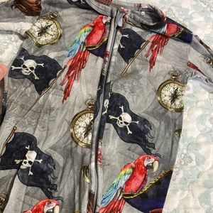 Posh Peanut Snug fit onesie